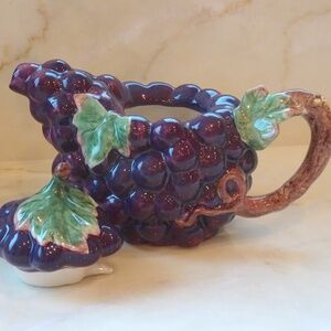 Vintage Collectible Small Ceramic Bundle of Grapes Creamer/Pitcher Teapot w/ Lid